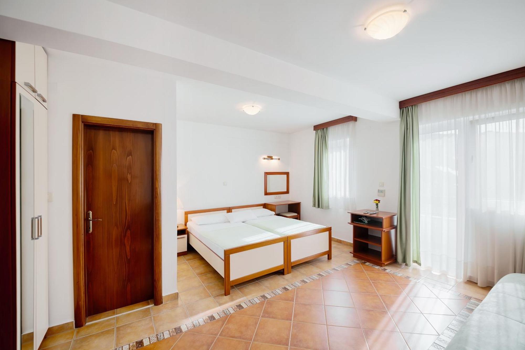 Apartments Ivona ブドヴァ 部屋 写真